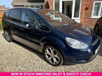 Ford S-Max 2.0 TDCi Titanium MPV 5dr Diesel Automatic (193 g/km, 138 bhp)