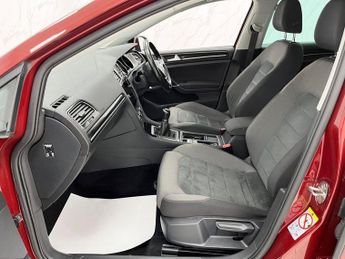 VOLKSWAGEN GOLF 2.0 TDI GT Hatchback 5dr Diesel Manual Euro 6 (s/s) (150 ps)