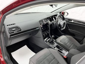 VOLKSWAGEN GOLF 2.0 TDI GT Hatchback 5dr Diesel Manual Euro 6 (s/s) (150 ps)
