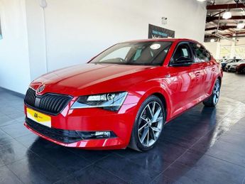 SKODA SUPERB 2.0 TDI SportLine Hatchback 5dr Diesel DSG Euro 6 (s/s) (150 ps)