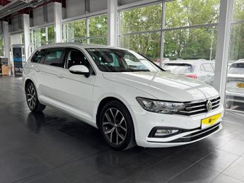 VOLKSWAGEN PASSAT 1.6 TDI SEL Estate 5dr Diesel DSG Euro 6 (s/s) (120 ps)