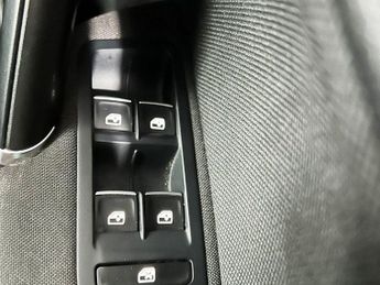 VOLKSWAGEN GOLF 2.0 TSI GPF GTI Performance Hatchback 5dr Petrol DSG Euro 6 (s/s