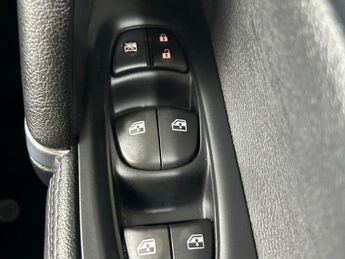 NISSAN QASHQAI 1.3 DIG-T Tekna SUV 5dr Petrol DCT Auto Euro 6 (s/s) (160 ps) F/