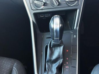 VOLKSWAGEN POLO 1.0 TSI SE Hatchback 5dr Petrol DSG Euro 6 (s/s) (95 ps) 1 OWNER