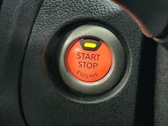 NISSAN JUKE 1.5 dCi Tekna SUV 5dr Diesel Manual Euro 6 (s/s) (110 ps) - AA I