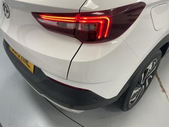 VAUXHALL GRANDLAND X 1.2 Turbo Elite Nav SUV 5dr Petrol Manual 6Spd Euro 6 (s/s) (130