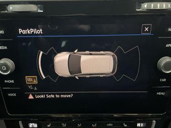 VOLKSWAGEN GOLF 2.0 TDI GTD Hatchback 5dr Diesel Manual Euro 6 (s/s) (184 ps) - 