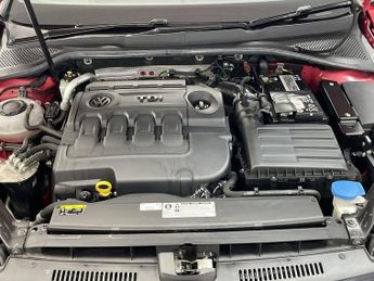 VOLKSWAGEN GOLF 2.0 TDI GTD Hatchback 5dr Diesel Manual Euro 6 (s/s) (184 ps) - 