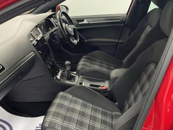 VOLKSWAGEN GOLF 2.0 TDI GTD Hatchback 5dr Diesel Manual Euro 6 (s/s) (184 ps) - 