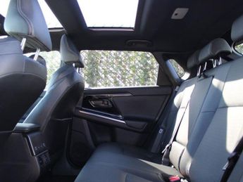 SUBARU SOLTERRA 71.4kWh Touring SUV 5dr Electric Auto AWD (218 ps)