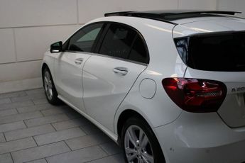 MERCEDES-BENZ A-CLASS 2.1 A200d Sport (Premium Plus) Hatchback 5dr Diesel 7G-DCT Euro 