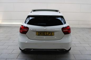 MERCEDES-BENZ A-CLASS 2.1 A200d Sport (Premium Plus) Hatchback 5dr Diesel 7G-DCT Euro 