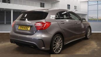 MERCEDES-BENZ A-CLASS 2.0 A250 AMG Sport Hatchback 5dr Petrol 7G-DCT 4MATIC Euro 6 (s/