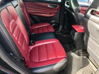 MG MG HS 1.5 T-GDI Exclusive SUV 5dr Petrol DCT Euro 6 (s/s) (162 ps)