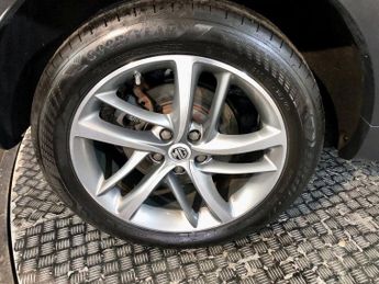 MG MG HS 1.5 T-GDI Exclusive SUV 5dr Petrol DCT Euro 6 (s/s) (162 ps)