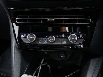 VAUXHALL MOKKA ELECTRIC 50kWh GS SUV 5dr Electric Auto (136 ps)