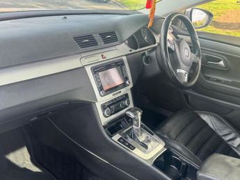 VOLKSWAGEN CC 2.0 TDI Saloon 4dr Diesel DSG Euro 4 (4 Seat) (140 ps)