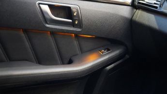 MERCEDES-BENZ E-CLASS 2.1 E220 CDI BlueEfficiency Executive SE Estate 5dr Diesel G-Tro