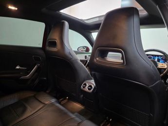 MERCEDES-BENZ A-CLASS 2.0 A35 AMG (Premium Plus) Hatchback 5dr Petrol SpdS DCT 4MATIC 