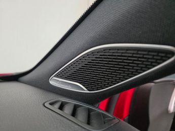 MERCEDES-BENZ A-CLASS 2.0 A35 AMG (Premium Plus) Hatchback 5dr Petrol SpdS DCT 4MATIC 