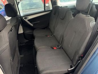 CITROEN GRAND C4 PICASSO 1.6 HDi VTR+ MPV 5dr Diesel EGS6 Euro 5 (110 ps)