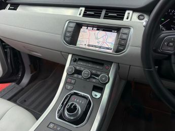 LAND ROVER RANGE ROVER EVOQUE 2.2 SD4 Pure Tech SUV 5dr Diesel Auto 4WD Euro 5 (s/s) (190 ps)
