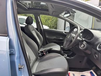 VAUXHALL CORSA 1.4i 16v Design Hatchback 5dr Petrol Manual (a/c) (142 g/km, 89 