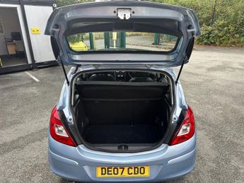 VAUXHALL CORSA 1.4i 16v Design Hatchback 5dr Petrol Manual (a/c) (142 g/km, 89 