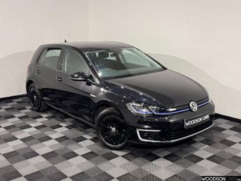 VOLKSWAGEN E-GOLF 35.8kWh e-Golf Hatchback 5dr Electric Auto (136 ps)