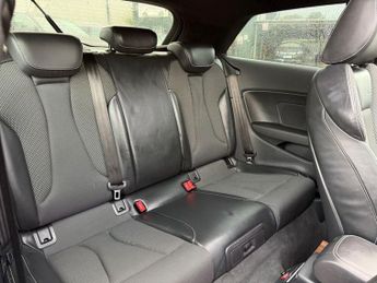 AUDI A3 1.8 TFSI S line Hatchback 3dr Petrol S Tronic quattro Euro 6 (s/