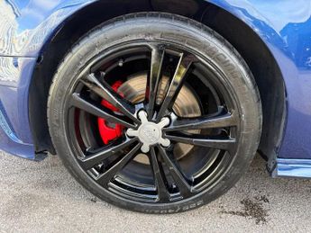 AUDI A3 1.8 TFSI S line Hatchback 3dr Petrol S Tronic quattro Euro 6 (s/