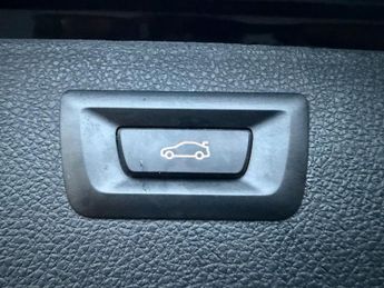 BMW 3 SERIES 2.0 320i M Sport Shadow Edition Touring 5dr Petrol Auto Euro 6 (