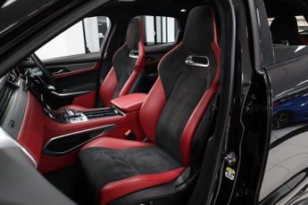 JAGUAR F-PACE 5.0 P550 V8 SVR SUV 5dr Petrol Quickshift AWD Euro 6 (s/s) (550 