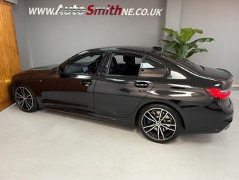 BMW 3 SERIES 2.0 318d MHT M Sport Saloon 4dr Diesel Hybrid Auto Euro 6 (s/s) 