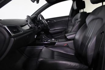 AUDI A6 AVANT 2.0 TDI ultra Black Edition Estate 5dr Diesel S Tronic Euro 6 (s
