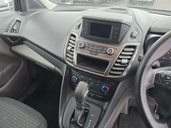 FORD TRANSIT CONNECT 1.5 220 EcoBlue Trend Crew Van 6dr Diesel Auto L1 Euro 6 (s/s) (