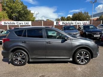 TOYOTA RAV4 2.2 D-CAT Invincible Nav SUV 5dr Diesel 4WD Auto Euro 5 (150 ps)