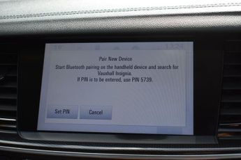 VAUXHALL INSIGNIA 2.0 Turbo D BlueInjection SRi Nav Sports Tourer 5dr Diesel Manua