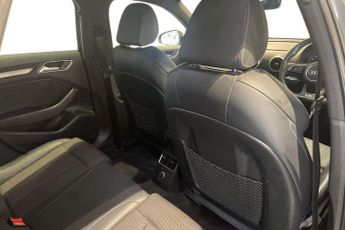 AUDI A3 1.5 TFSI CoD 35 Black Edition Sportback 5dr Petrol S Tronic Euro