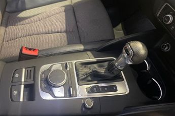 AUDI A3 1.5 TFSI CoD 35 Black Edition Sportback 5dr Petrol S Tronic Euro