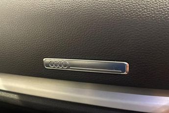 AUDI A3 1.5 TFSI CoD 35 Black Edition Sportback 5dr Petrol S Tronic Euro