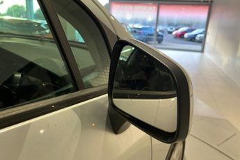 VAUXHALL MOKKA X 1.4i Turbo Design Nav SUV 5dr Petrol Auto Euro 6 (140 ps) Androi