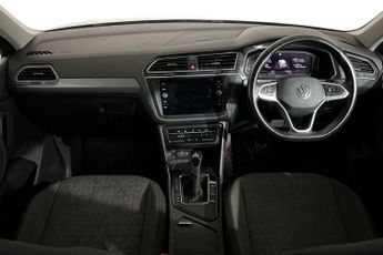 VOLKSWAGEN TIGUAN 1.4 TSI 13kWh Life SUV 5dr Petrol Plug-in Hybrid DSG Euro 6 (s/s