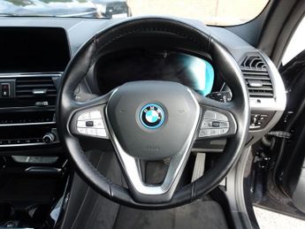 BMW IX3 80kWh Premier Edition Pro SUV 5dr Electric Auto (286 ps)
