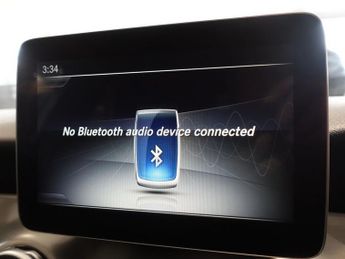 MERCEDES-BENZ GLA 2.1 GLA200d AMG Line SUV 5dr Diesel 7G-DCT Euro 6 (s/s) (136 ps)