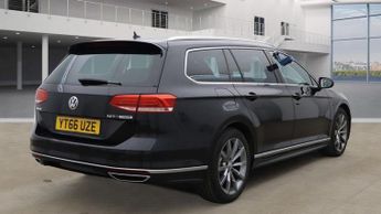 VOLKSWAGEN PASSAT 2.0 TDI BlueMotion Tech R-Line Estate 5dr Diesel DSG Euro 6 (s/s