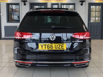 VOLKSWAGEN PASSAT 2.0 TDI BlueMotion Tech R-Line Estate 5dr Diesel DSG Euro 6 (s/s