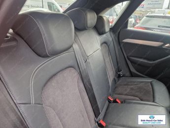 AUDI Q3 2.0 TDI S line Plus SUV 5dr Diesel S Tronic quattro Euro 6 (s/s)