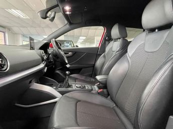 AUDI Q2 1.6 TDI 30 S line SUV 5dr Diesel Manual Euro 6 (s/s) (116 ps)