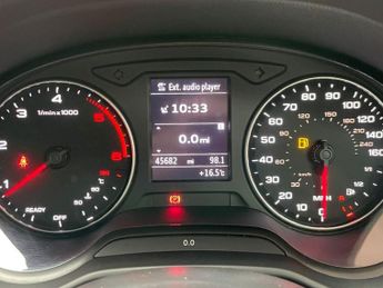 AUDI Q2 1.6 TDI 30 S line SUV 5dr Diesel Manual Euro 6 (s/s) (116 ps)